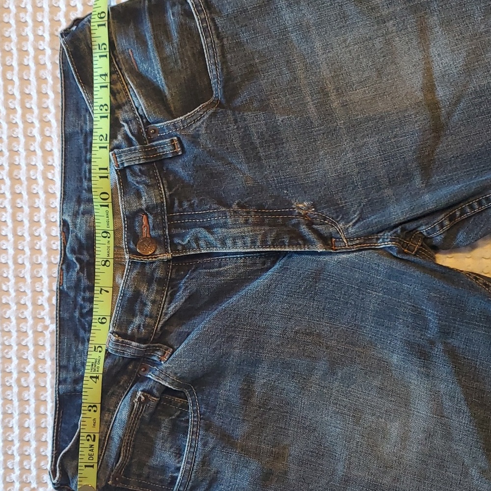 Levi's - Picture 7 of 14